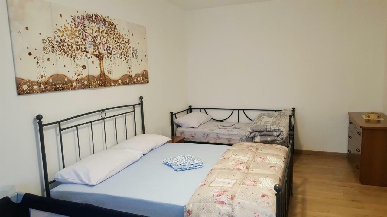 Casa Della Nonna Per Voi Parcheggio Gratuito Condizionatore Portatile Cir 0052 Aosta Exterior foto